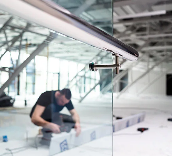 Sunset, FL highly skilled glass repair technicians